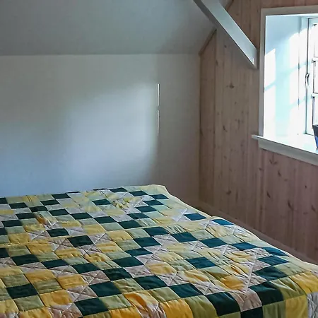 3 Bedroom Beautiful In Holiday home Tistrup