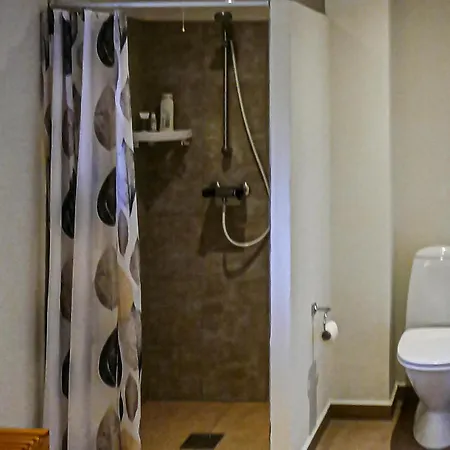 Holiday home 3 Bedroom Beautiful In Tistrup